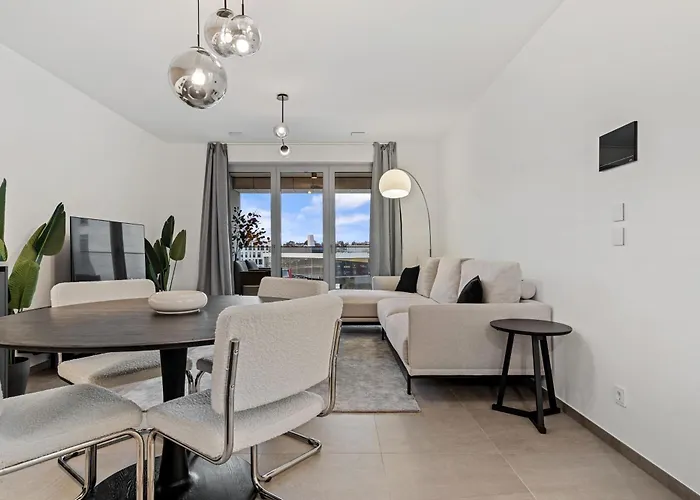 Luxurious 1-br In Gasperich, *