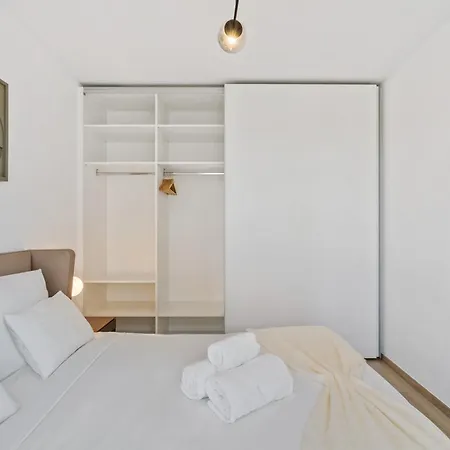 Lägenhet Luxurious 1-br In Gasperich, Luxemburg