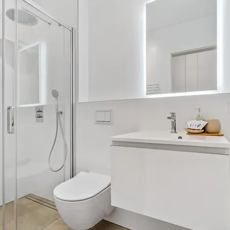 Lägenhet Luxurious 1-br In Gasperich,