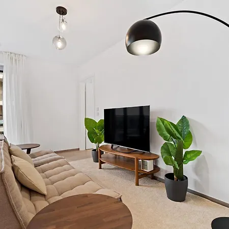 Luxurious 1-br In Gasperich, Lägenhet *