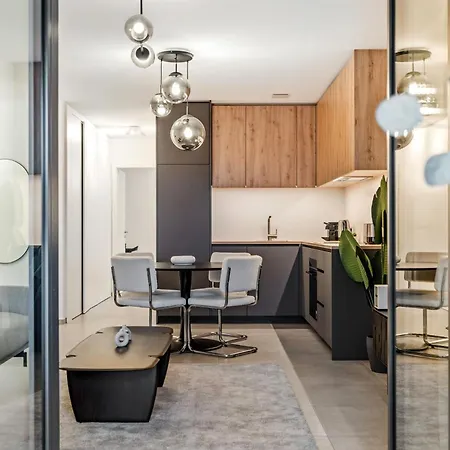 Lägenhet Luxurious 1-br In Gasperich, *