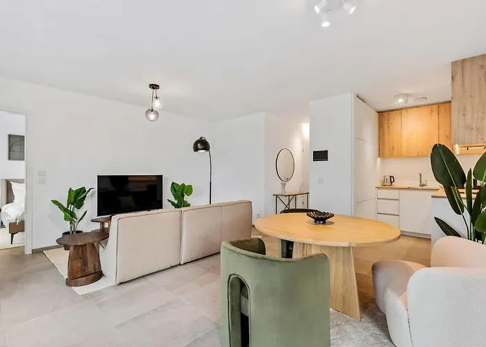 Luxurious 1-br In Gasperich, Apartment *