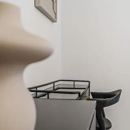 Luxurious 1-br In Gasperich, Apartment Luxembourg