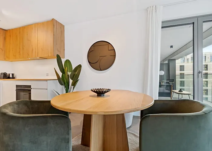 Luxurious 1-br In Gasperich, דירה *